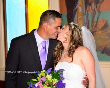 bride and groom kissing wedding photographer northern virginia dc maryland photo