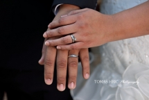 Just married couple showing their rings b&w best wedding photographer in northern virginia maryland and washington dc